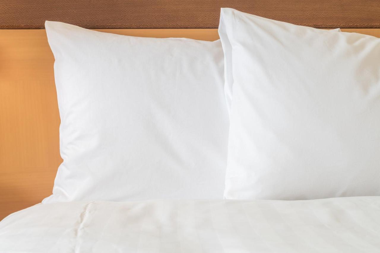 Holiday Inn Express & Suites - Brandon By Ihg Zewnętrze zdjęcie