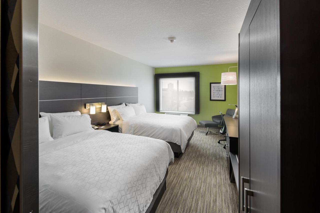 Holiday Inn Express & Suites - Brandon By Ihg Zewnętrze zdjęcie